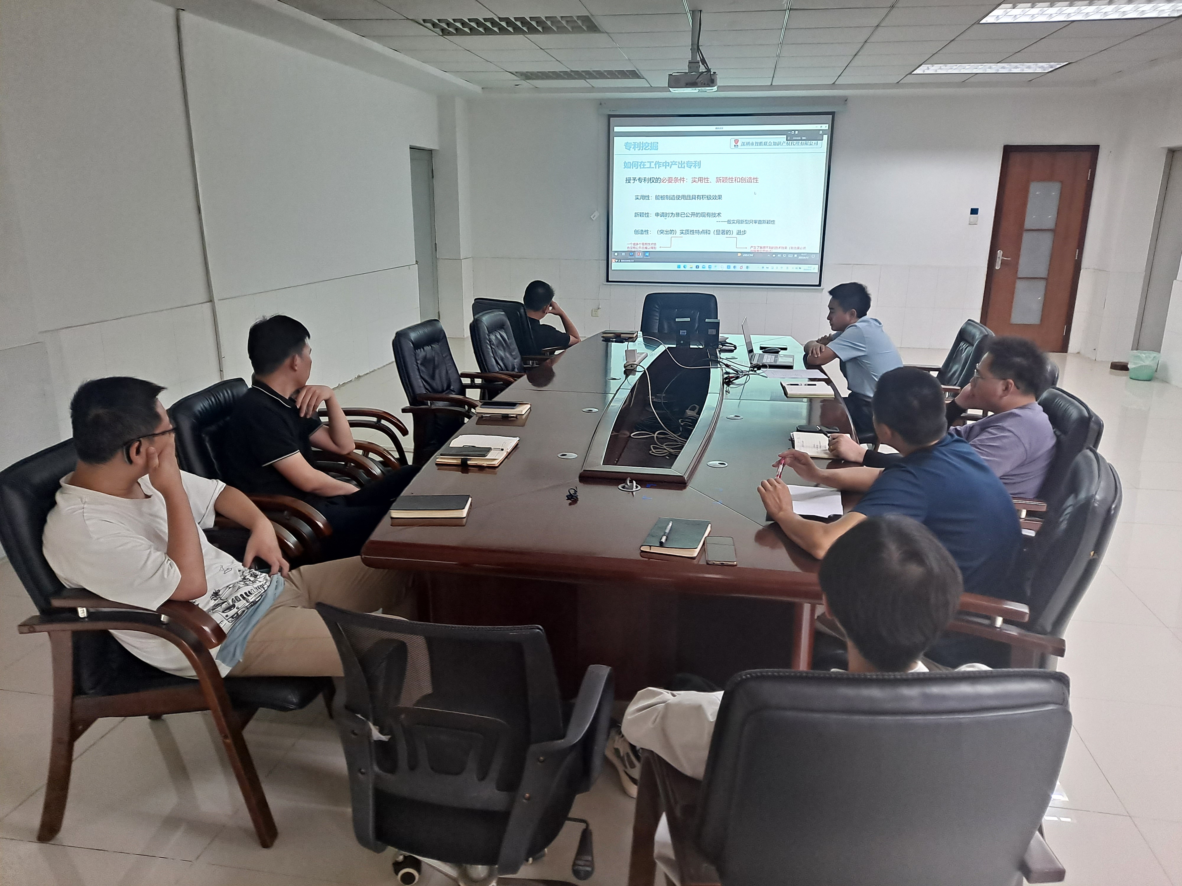 fce49d820dac31b13a9d1ba2bace3acd.jpg fce49d820dac31b13a9d1ba2bace3acd.jpg